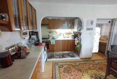 Casă cu 6 camere cu Teren 458 Mp în Central - 10