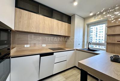 Apartament cu 2 camere semidecomandat, mobilat în Tractorul - 4