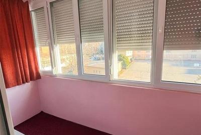Apartament cu 3 camere semidecomandat în Cantemir - 8