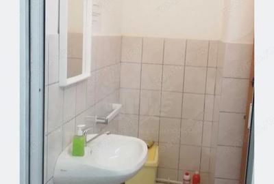 Spațiu comercial, de 450 mp, în Central - 2