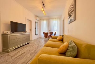 Apartament cu 2 camere semidecomandat, mobilat în Nord