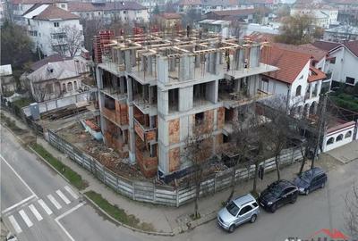 Garsonieră decomandată în Central - 8