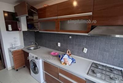 Apartament cu 3 camere semidecomandat, mobilat în Sebastian - 1