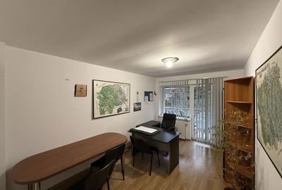 Apartament cu 3 camere decomandat în Ipotești - 2