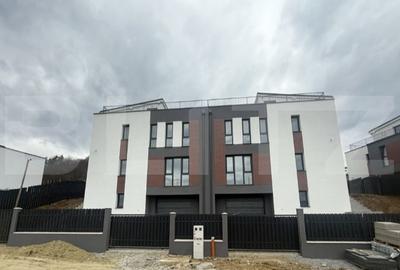 Duplex cu 5 camere cu Canalizare în Florești - 2