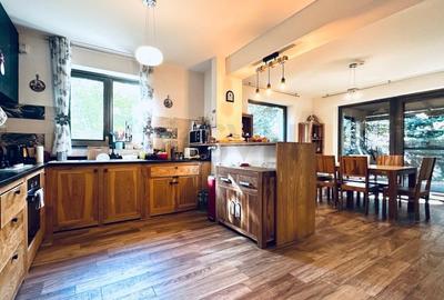 REV2004306 Vila de vanzare cu mansarda si sauna Paradisul Verde Corbeanca - 9