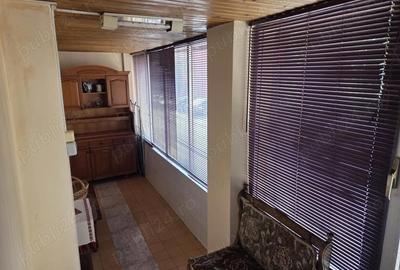 Apartament cu 3 camere decomandat în Aradului - 10