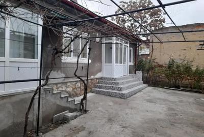 Casă cu 2 camere în Central - 1