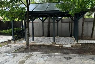 Casă individuală cu 9 camere cu Canalizare în Drumul Taberei - 11