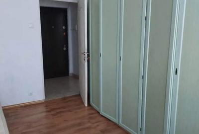 Garsonieră decomandată în Mărăței - 3