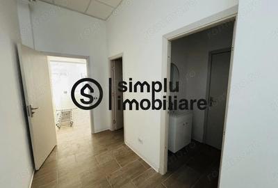 Spațiu comercial, de 140 mp, în Central - 4