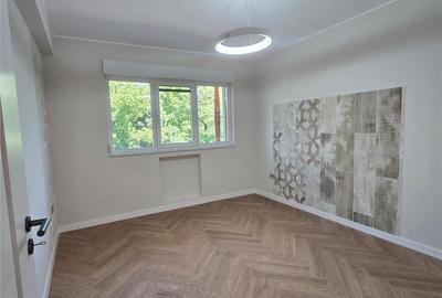 Apartament cu 4 camere în Copou - 11