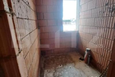 Casă cu 3 camere cu Teren 504 Mp în Primăverii - 1