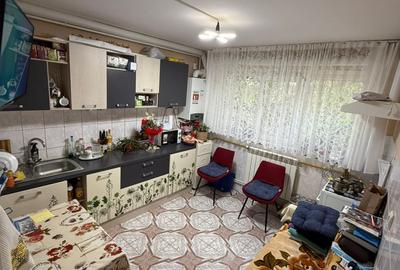 Garsonieră decomandată în Micro 14