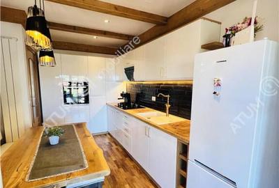 Casa individuala cu 3 camere 2 bai si teren 172 mp situata i - 7