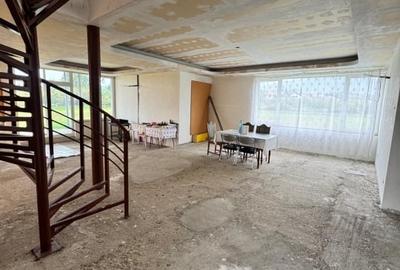 Casa semifinisata cu teren generos - 377 mp utili, 5754 mp teren - ideala pentru - 10