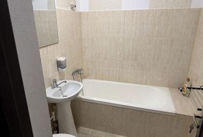 Apartament cu 3 camere decomandat în Central - 4