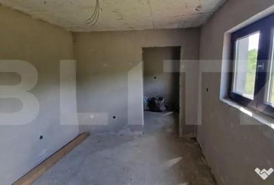 Casă cu 4 camere cu Teren 1000 Mp în Central - 8