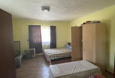 Casa cu 2 camere de vanzare, 1500 mp teren - 6