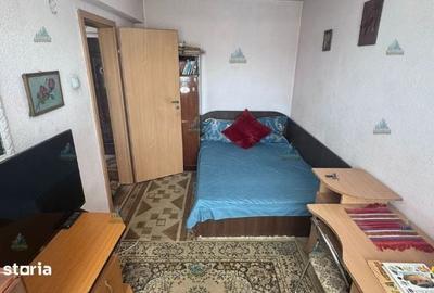 Apartament cu 3 camere semidecomandat în Central - 3