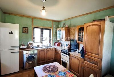 Casă cu 3 camere cu Teren 1100 Mp în Central - 11