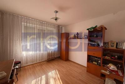 Apartament cu 3 camere decomandat în Doamna Ghica - 4