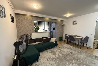 Apartament cu 3 camere, mobilat în Buziașului