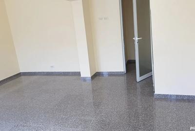 Spațiu comercial, de 20 mp, în Siderurgiștilor - 4