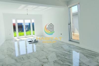 Casă cu 3 camere cu Teren 353 Mp în Vidra