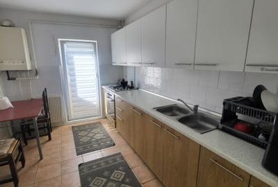 Apartament cu 3 camere decomandat, mobilat în Nord - 3