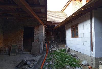 Casă individuală cu 20 camere cu Canalizare în Socolari - 38