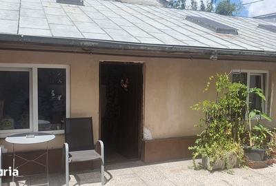 Casă cu 5 camere cu Teren 300 Mp în Pieptănari - 9