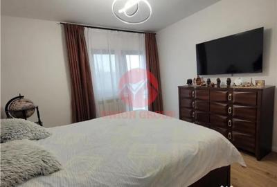 Casă cu 4 camere cu Teren 249 Mp în Brătianu - 3