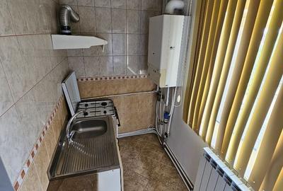 Apartament cu 3 camere în Central - 1