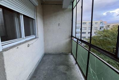 Apartament cu 3 camere decomandat în Micro 16 - 3