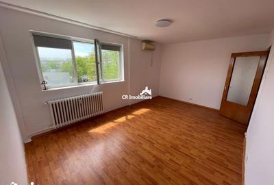 Apartament cu 4 camere decomandat în Rahova - 10