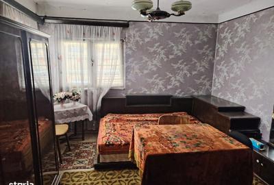 Casă cu 3 camere cu Canalizare în Andronache - 5