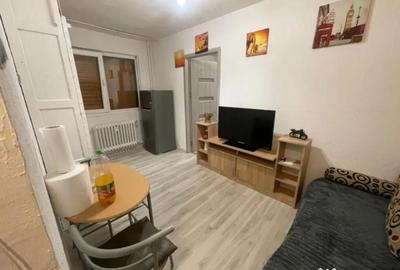 Apartament cu 2 camere semidecomandat, mobilat în Valea Rosie