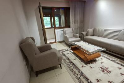 Tomis Nord - ap 2 cam , parter cu balcon