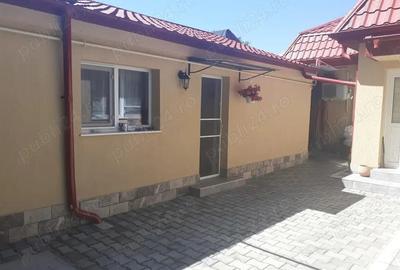 Vanzare Casa din boltari si caramida, mobilata si utilata, aproape str.Hipodrom cu str. Abinei. - 2