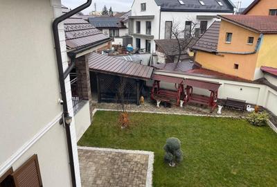 Casă individuală cu 8 camere cu Canalizare în Lazaret - 30