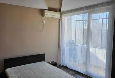 Apartament cu 2 camere decomandat în Cornișa - 4
