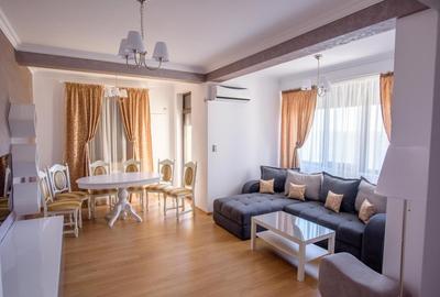 Apartament cu 3 camere decomandat, mobilat în Central - 12