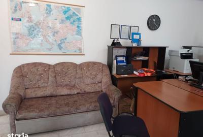 Casă cu 6 camere cu Teren 277 Mp în Central - 6