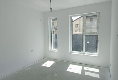 Casă cu 3 camere în Berceni - 12