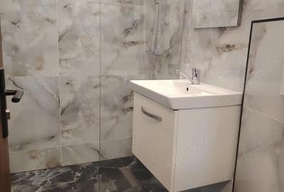 Apartament cu 2 camere semidecomandat, mobilat în Tractorul - 3