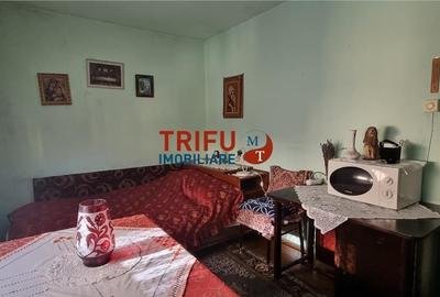 Apartament 3 camere semidecomandat zona Cetate etaj 2 - 4