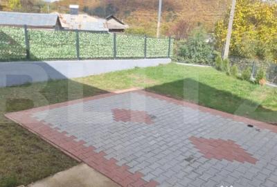 Casă cu 3 camere cu Teren 430 Mp în Central - 10