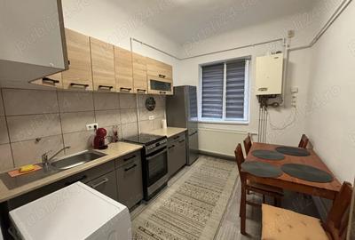 Apartament cu 2 camere decomandat în Central - 9