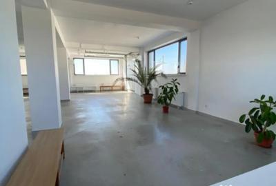 Spațiu comercial, de 650 mp, în Aeroport - 14